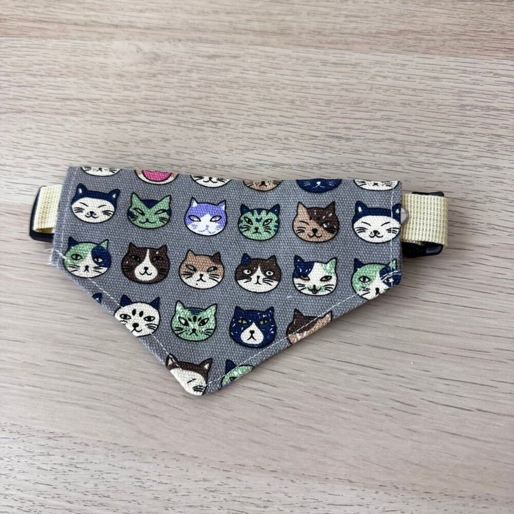 Japanese Cat Faces Collar Adjustable Bandana M | Small and Medium Dog or Cat